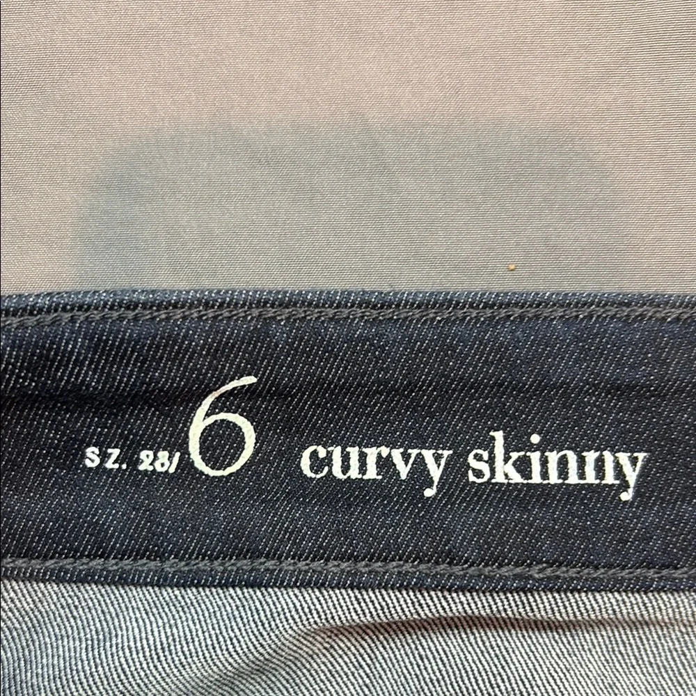 LOFT Women's Size 6 Curvy Skinny Dark Wash Mid-Rise Stretch‎ Denim Blue Jeans